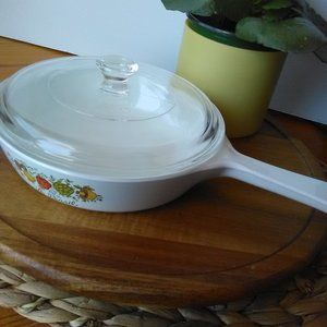Vintage CORNINGWARE Spice Of Life "Le Persil" Sauce Pan with Lid